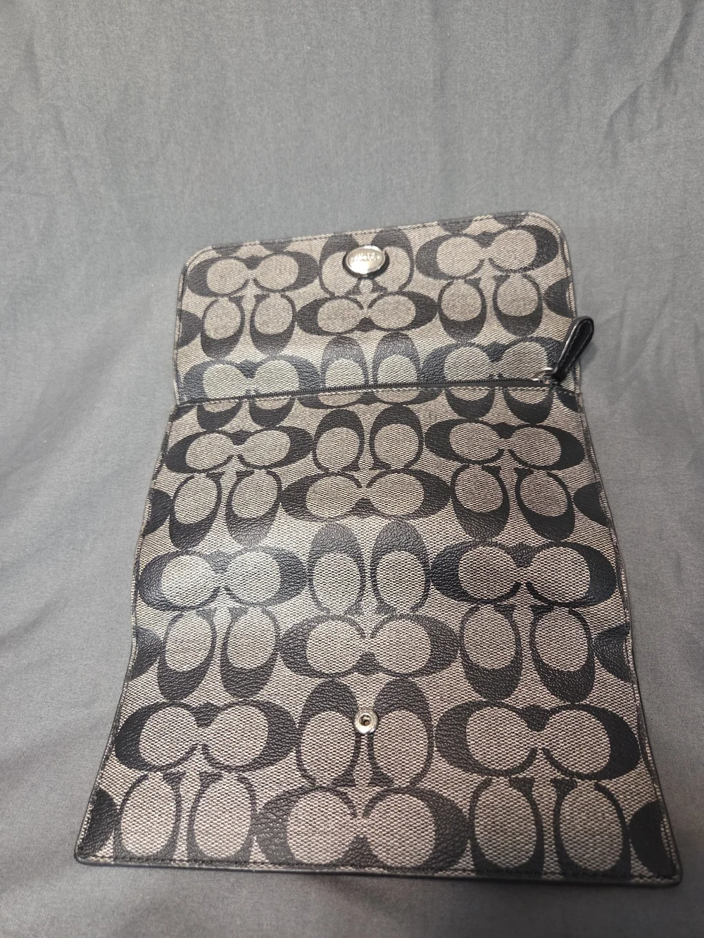 Coach Signature Canvas Gray/Black Wallet